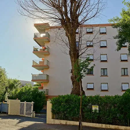 Apartment Les Sables By Interhome *