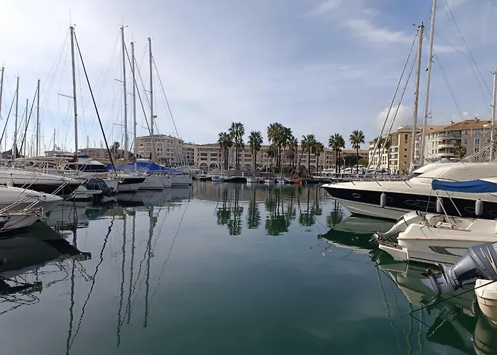 Apartment Les Sables By Interhome